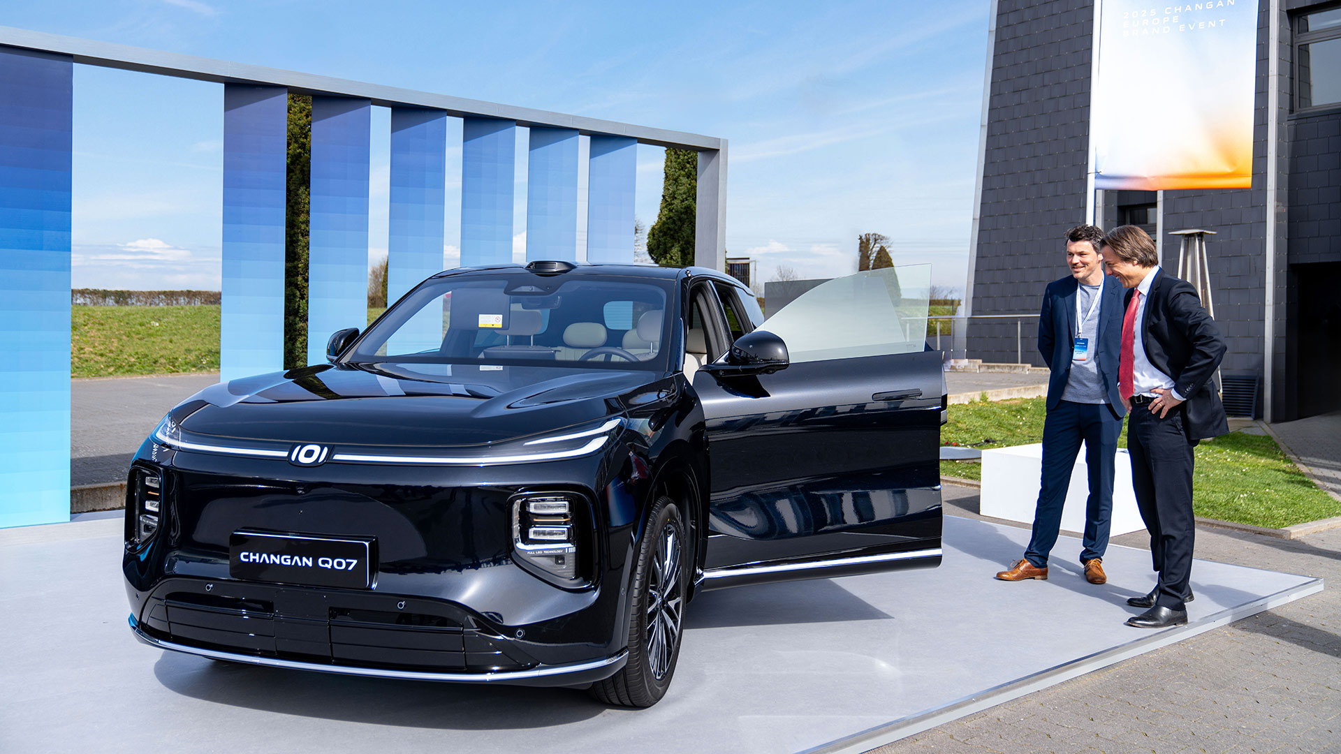 美高梅MGM汽车已掌握脉冲加热技术，插电、增程一体化技术，金钟罩电池技术，打造了智能数智化平台——SDA，构建了天枢大模型